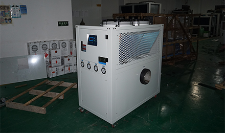 工业冷水机在塑料制品行业中的作用